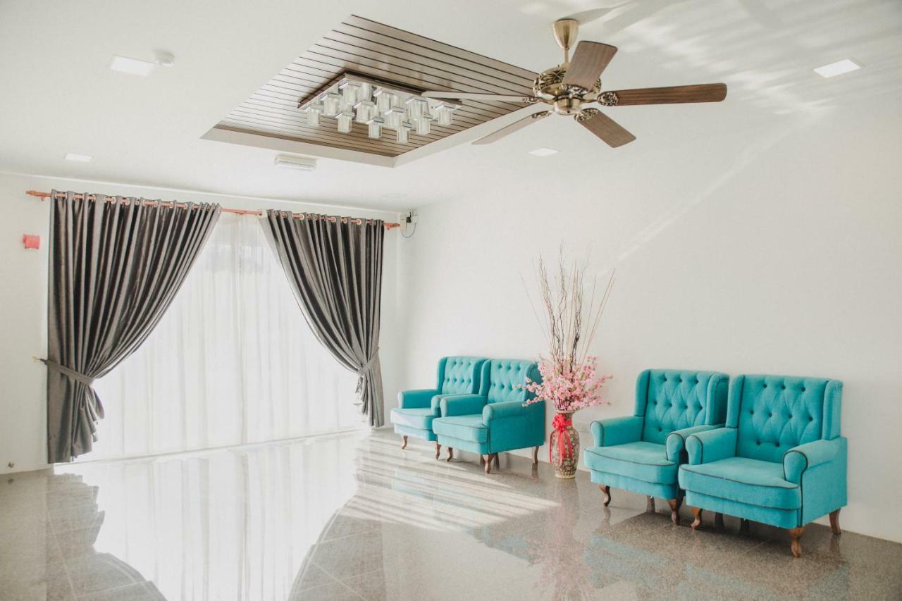 Phoenix Hotel Gua Musang Εξωτερικό φωτογραφία